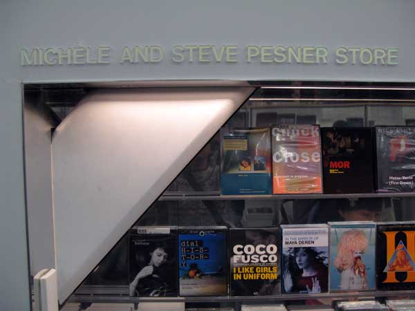 new museum sponsoring tags